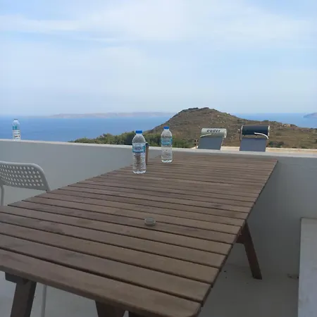 Апартаменты Relax Pirgos (Serifos)